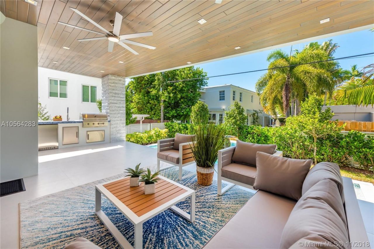 Villa en Miami, Estados Unidos, 320 m² - imagen 9