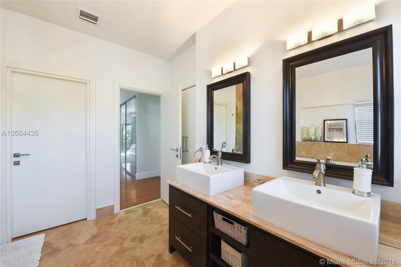 Villa a Miami, USA, 340 m² - foto 7