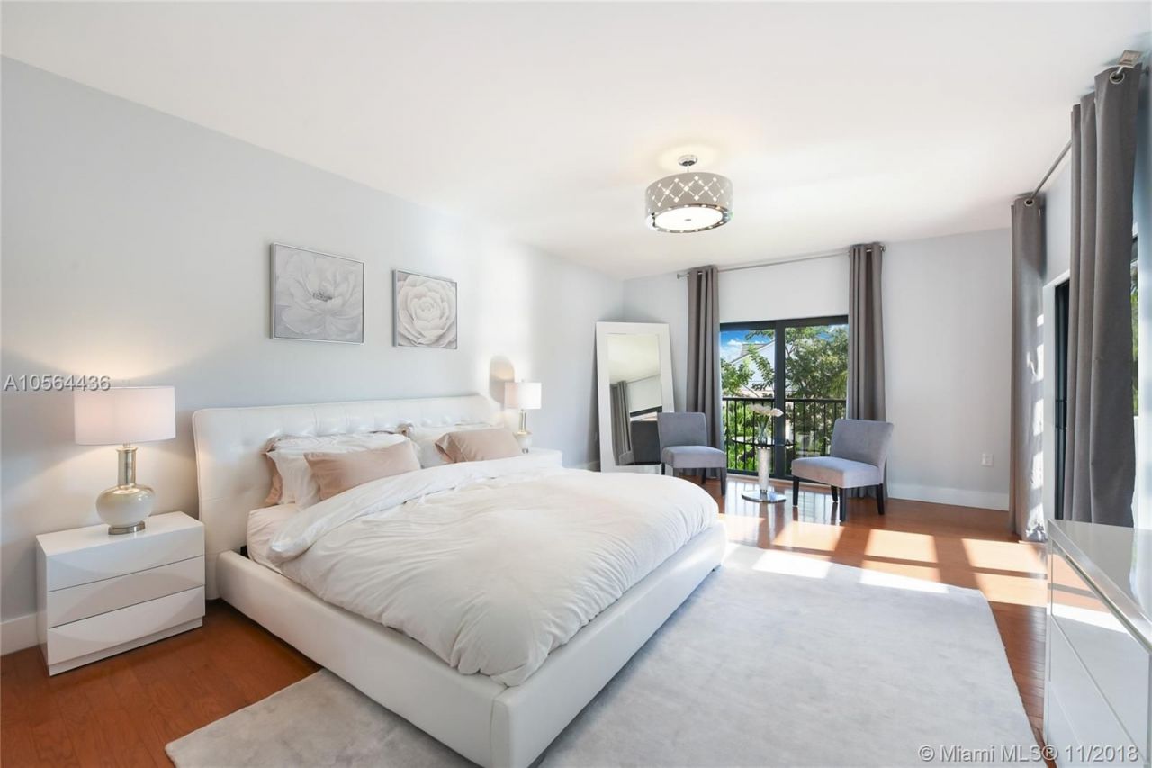 Villa a Miami, USA, 340 m² - foto 10