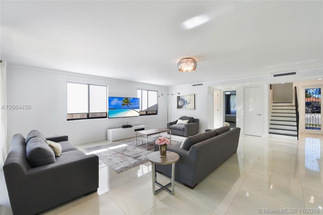 Villa a Miami, USA, 340 m² - foto 3