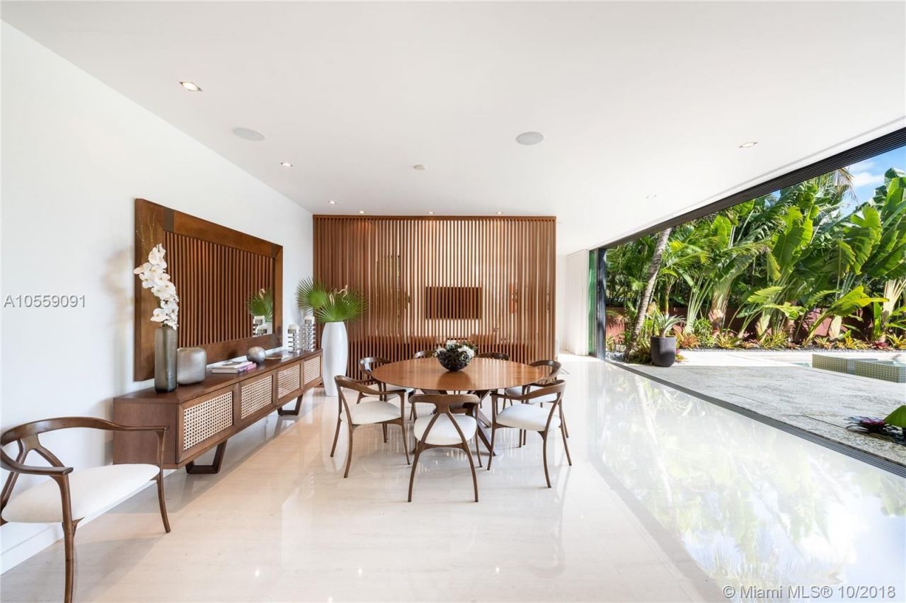 Villa à Miami, États-Unis, 650 m² - image 10