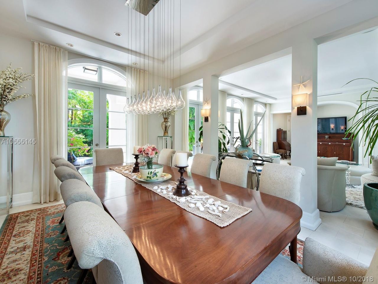 Villa en Miami, Estados Unidos, 330 m² - imagen 15