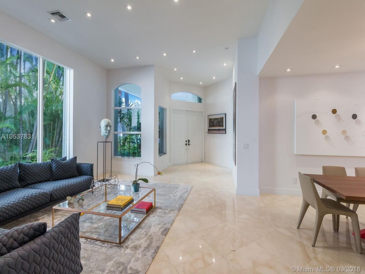 Villa à Miami, États-Unis, 400 m² - image 15