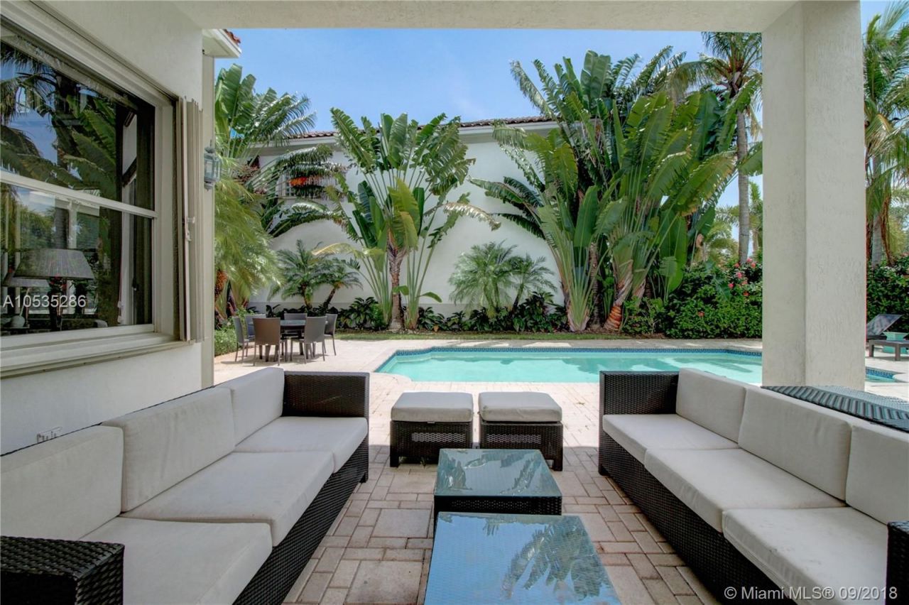 Villa en Miami, Estados Unidos, 430 m² - imagen 7