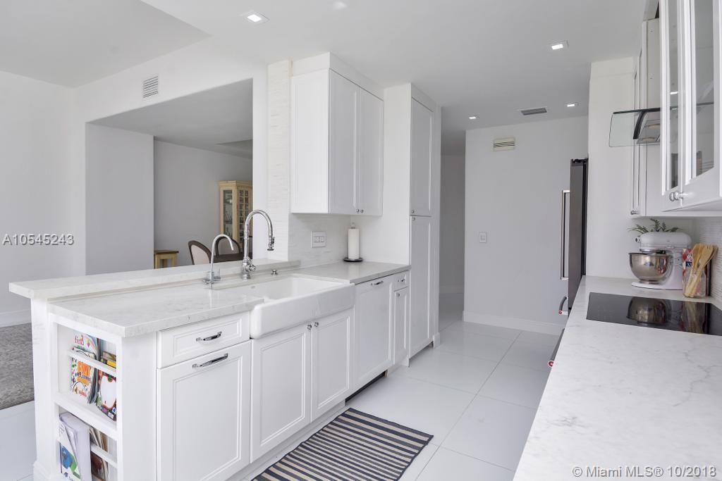 Villa in Miami, USA, 290 m² - picture 16