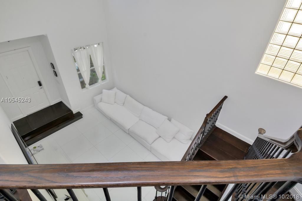 Villa in Miami, USA, 290 m² - picture 6