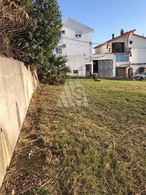 Land in Bar, Montenegro, 690 m² - picture 3