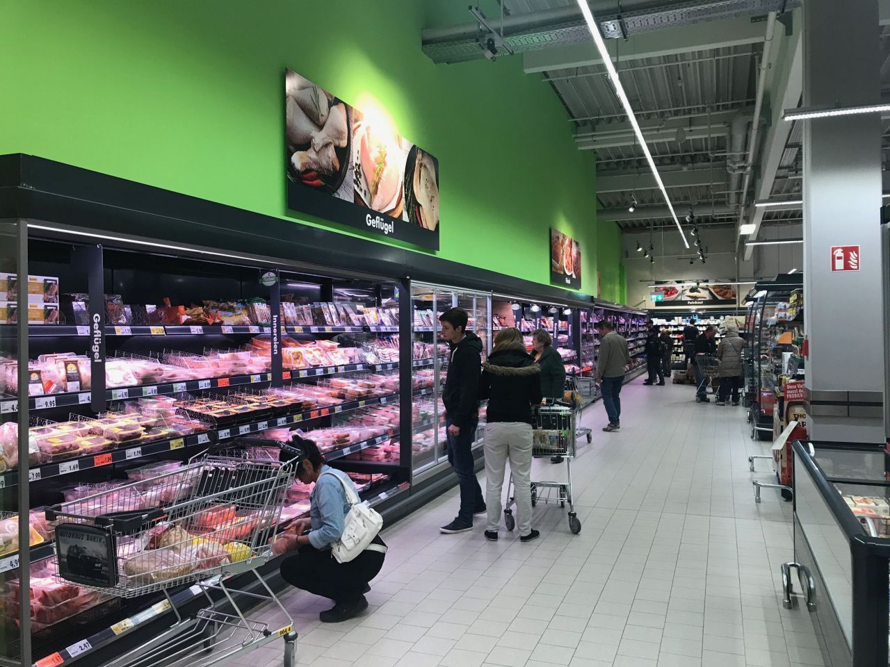 Tienda en Tübingen, Alemania, 3 472 m² - imagen 8