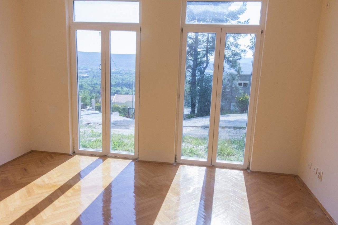 Maison à Kotor, Monténégro, 300 m² - image 9