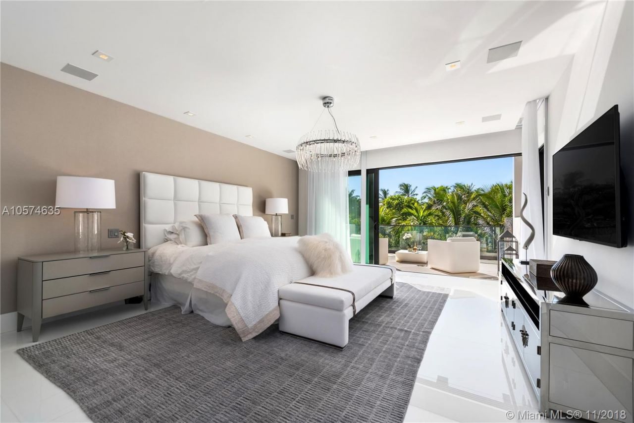 Villa en Miami, Estados Unidos, 600 m² - imagen 10