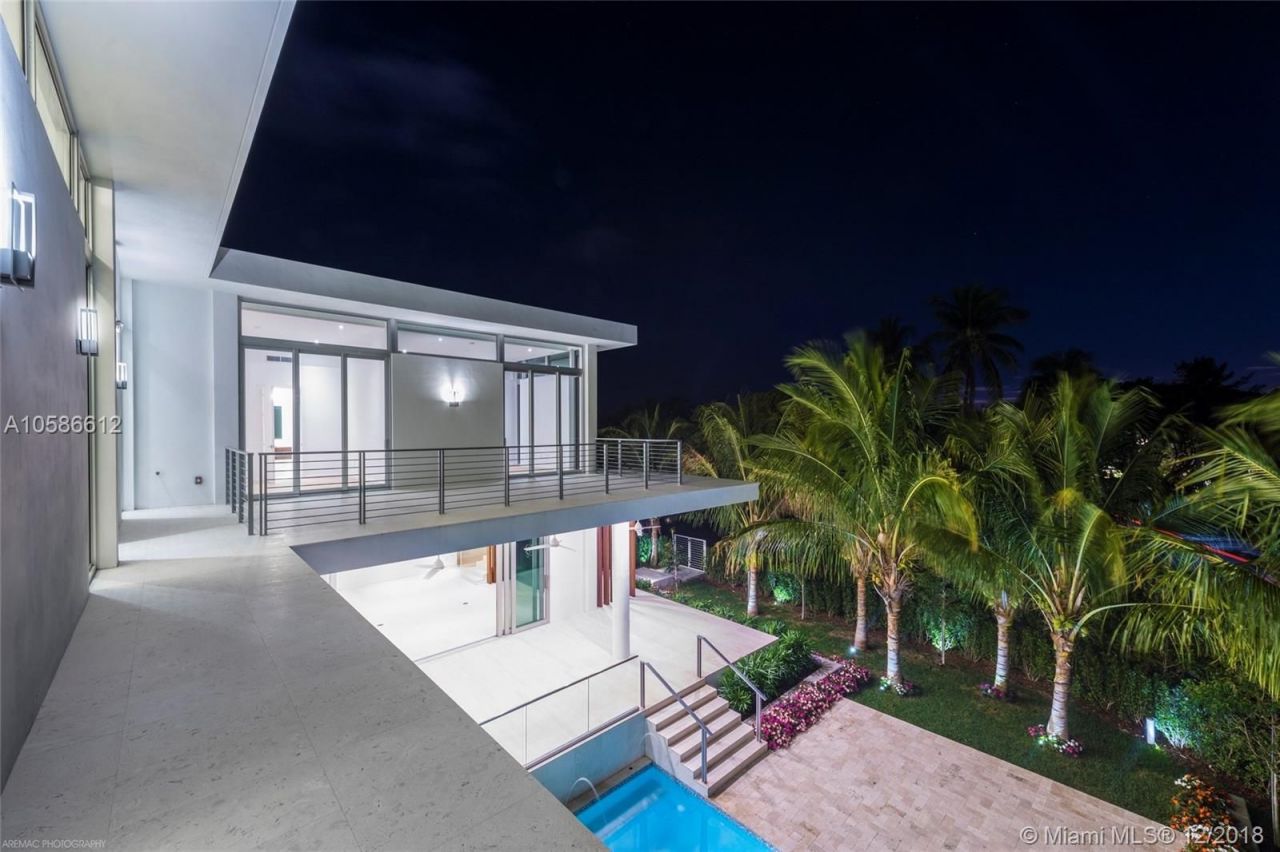 Villa in Miami, USA, 450 m² - Foto 11