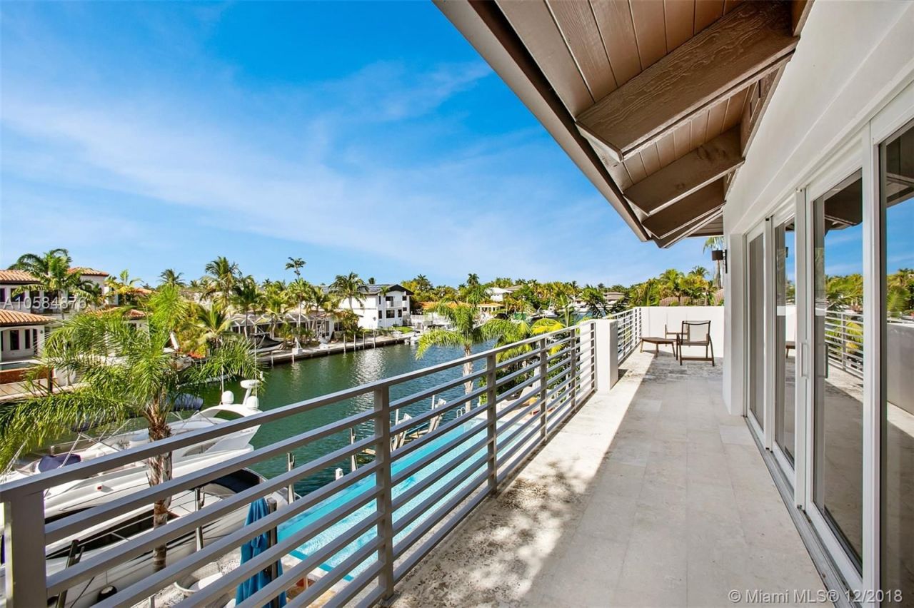 Villa in Miami, USA, 400 m² - picture 4