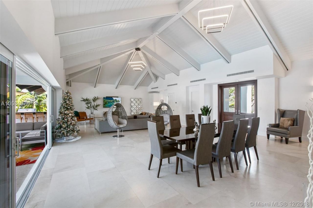 Villa in Miami, USA, 400 m² - picture 15