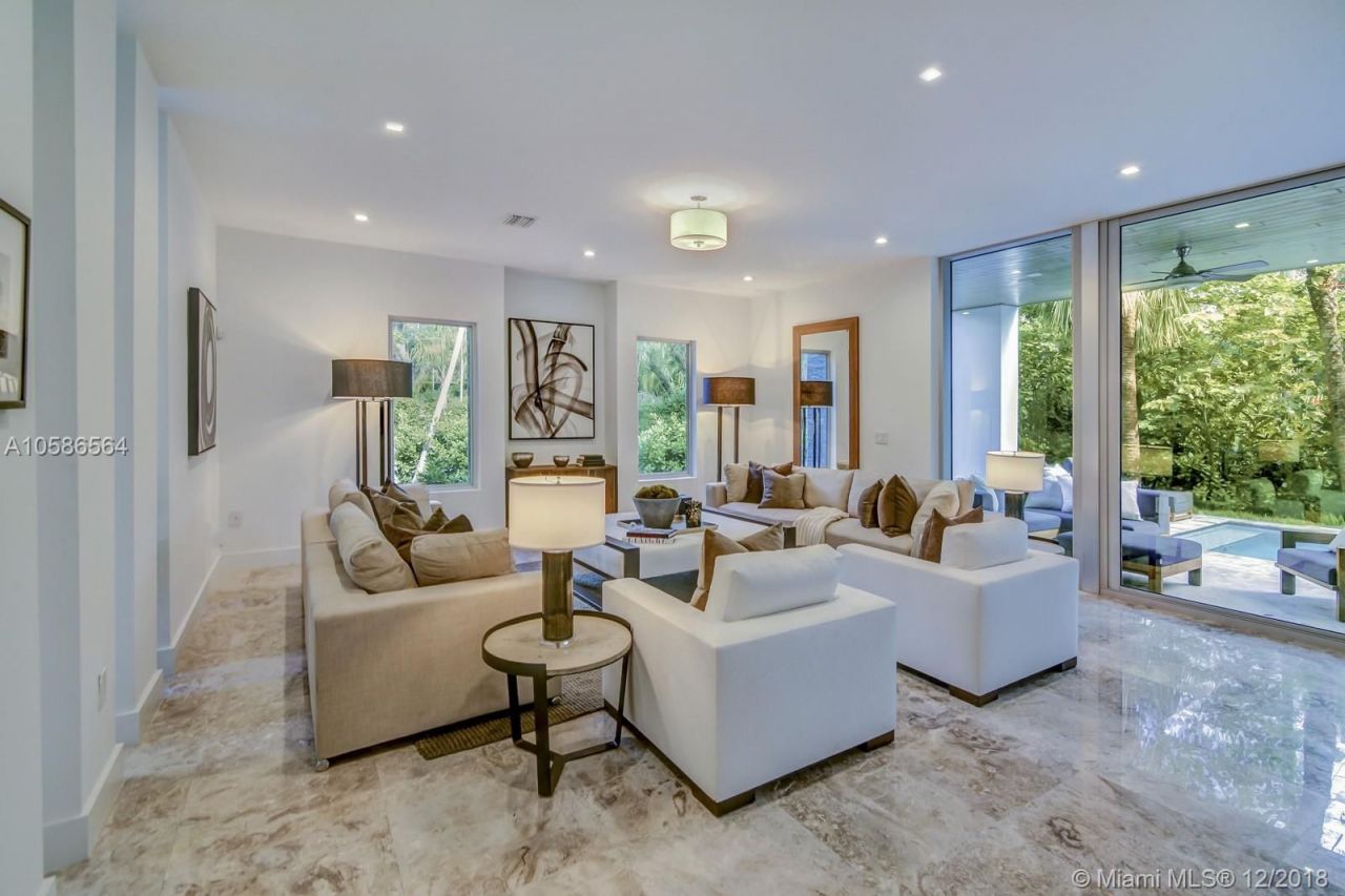 Villa in Miami, USA, 450 m² - picture 14