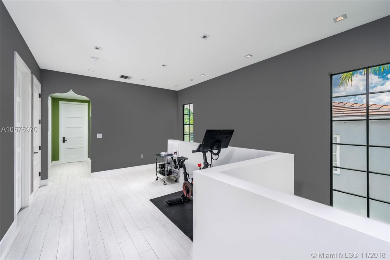 Villa in Miami, USA, 350 m² - picture 10