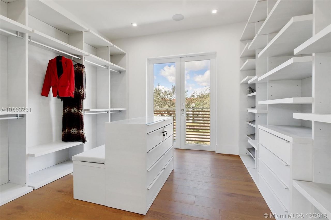 House in Miami, USA, 350 m² - picture 7