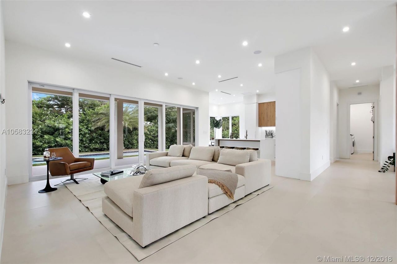 House in Miami, USA, 350 m² - picture 10