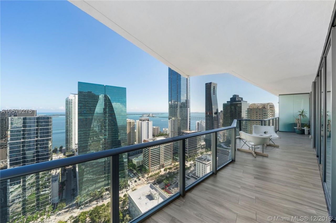 Apartment in Miami, USA, 140 m² - picture 1