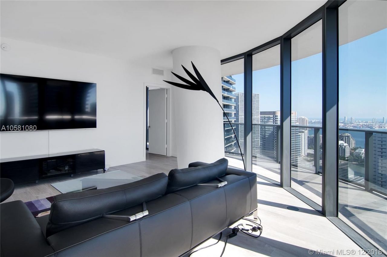 Apartment in Miami, USA, 110 m² - picture 3