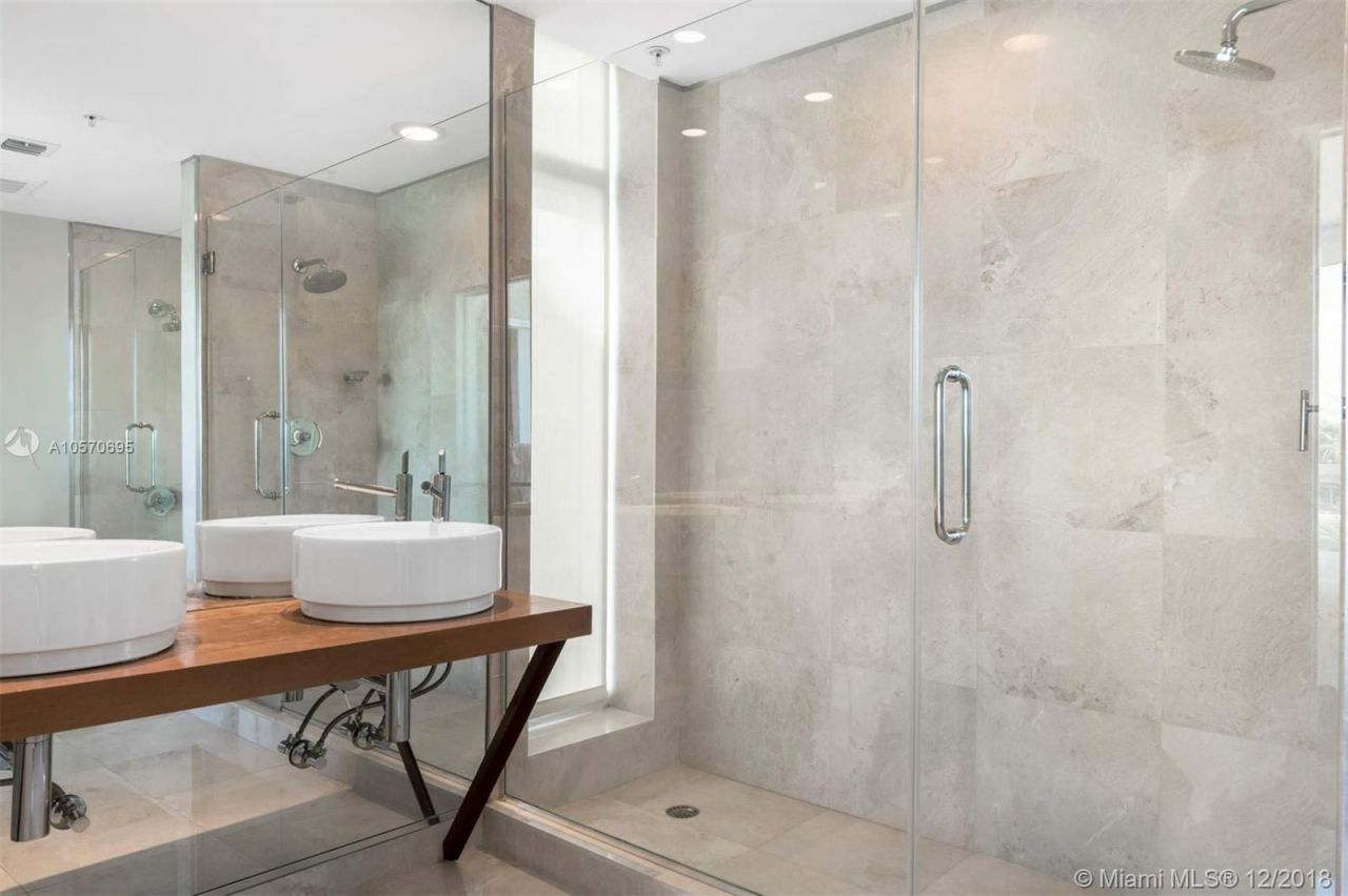 Apartment in Miami, USA, 140 m² - picture 13