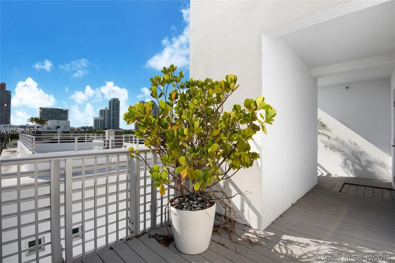 Ático en Miami, Estados Unidos, 100 m² - imagen 7