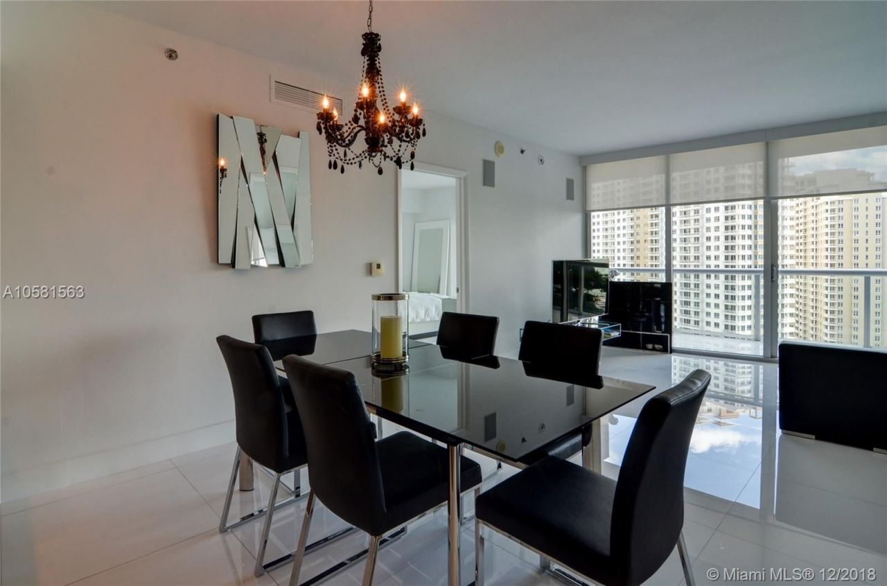 Apartment in Miami, USA, 130 m² - picture 7