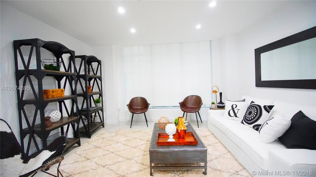 Loft in Miami, USA, 240 m² - picture 14