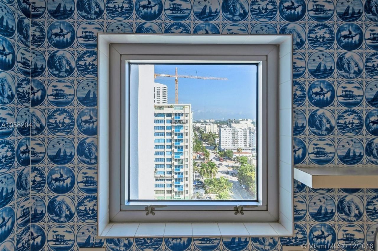 Apartment in Miami, USA, 80 m² - picture 11