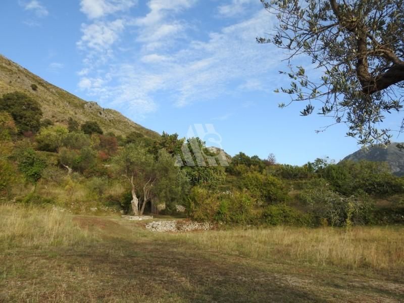 Terreno a Bar, Montenegro, 42 000 m2 - foto 5