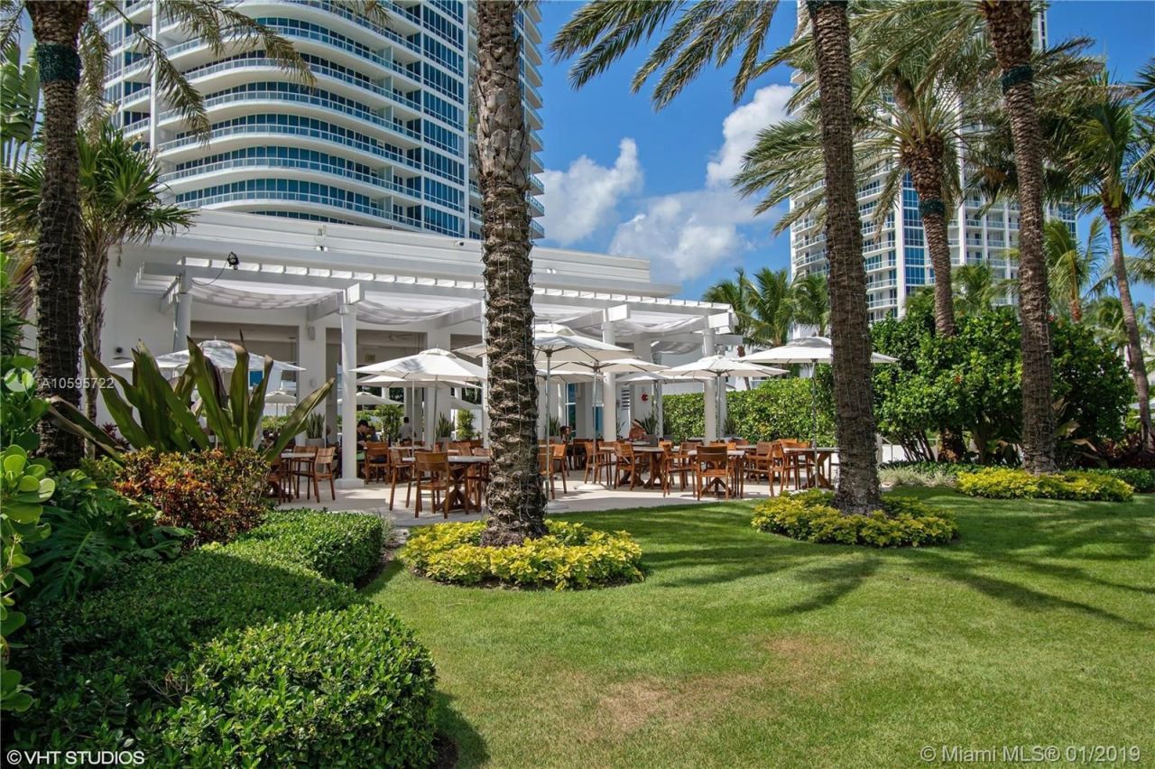 Flat in Miami, USA, 160 m² - picture 11