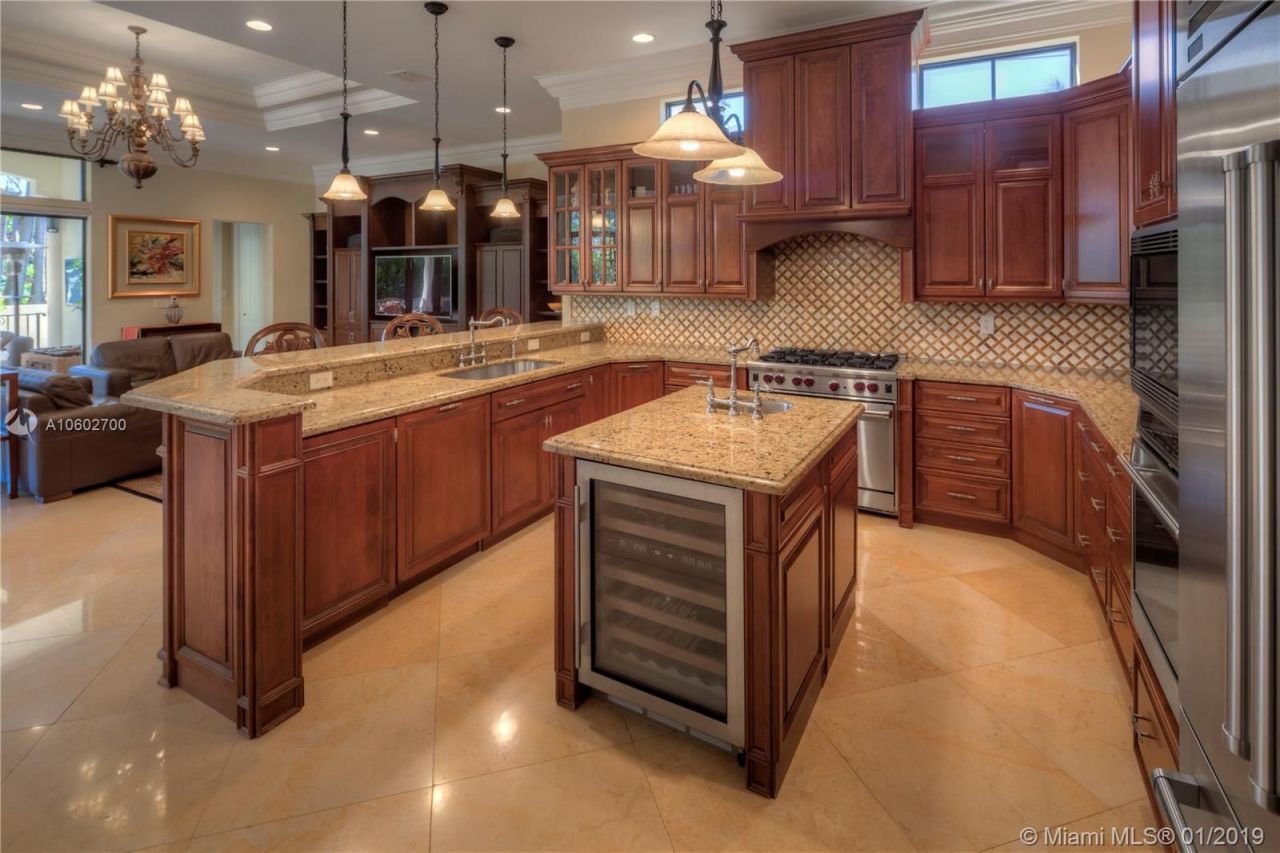 Villa à Miami, États-Unis, 540 m² - image 10