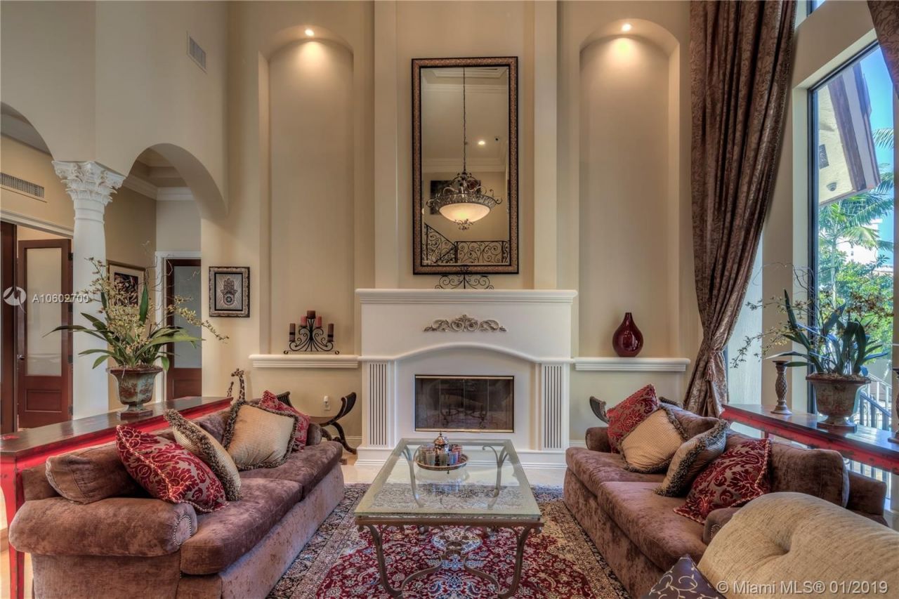 Villa à Miami, États-Unis, 540 m² - image 16