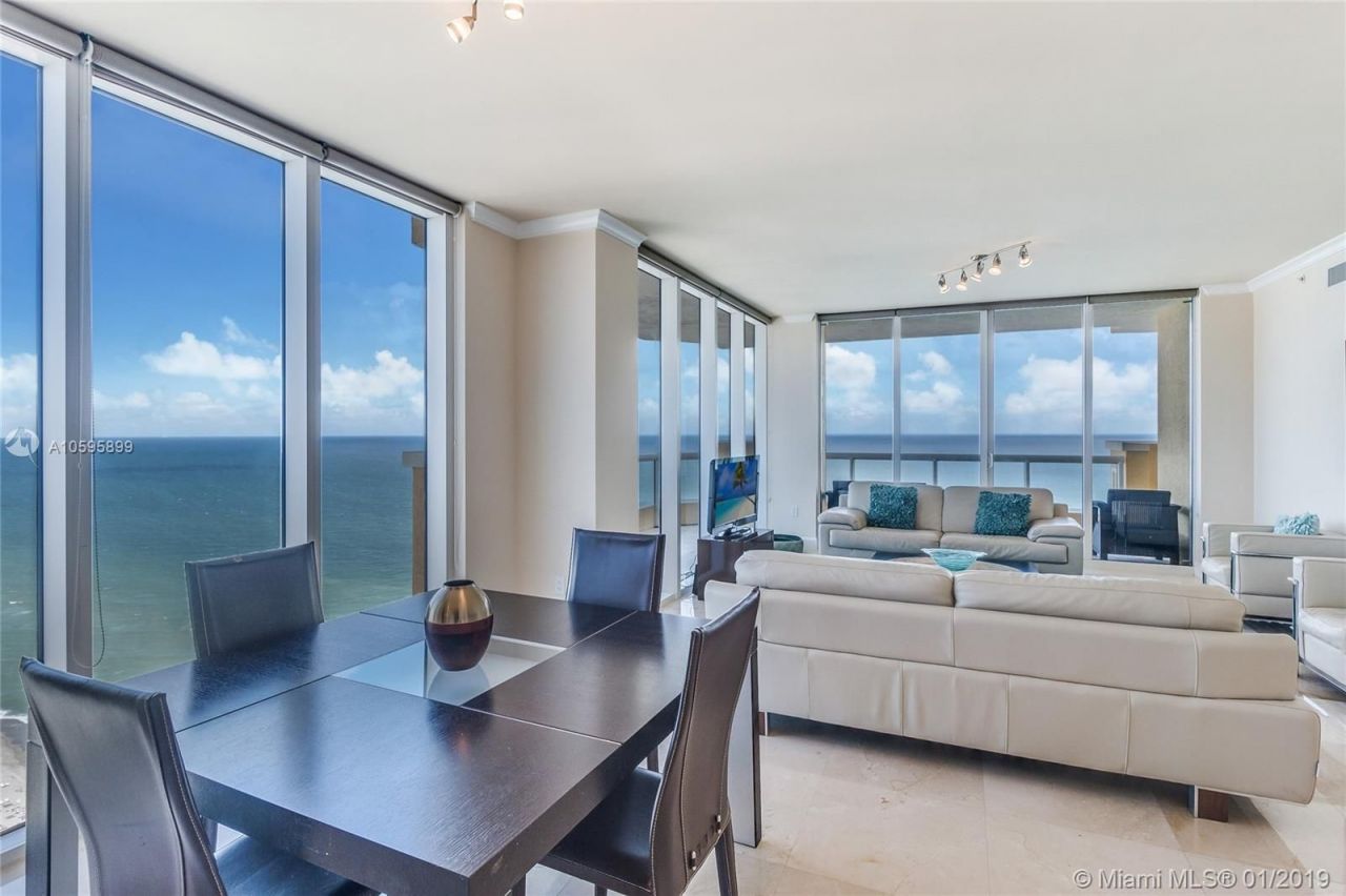 Piso en Miami, Estados Unidos, 250 m² - imagen 3