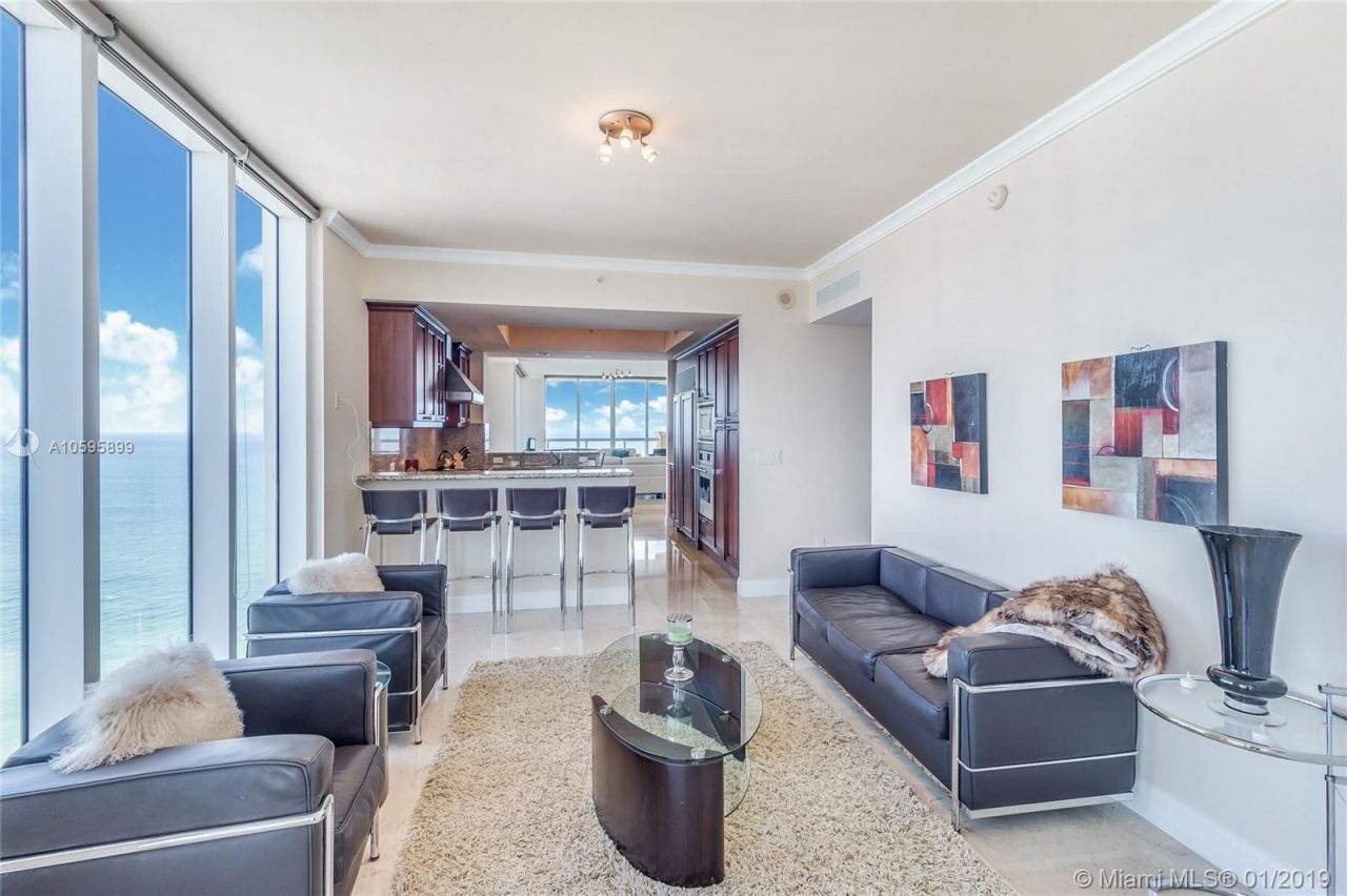 Piso en Miami, Estados Unidos, 250 m² - imagen 10