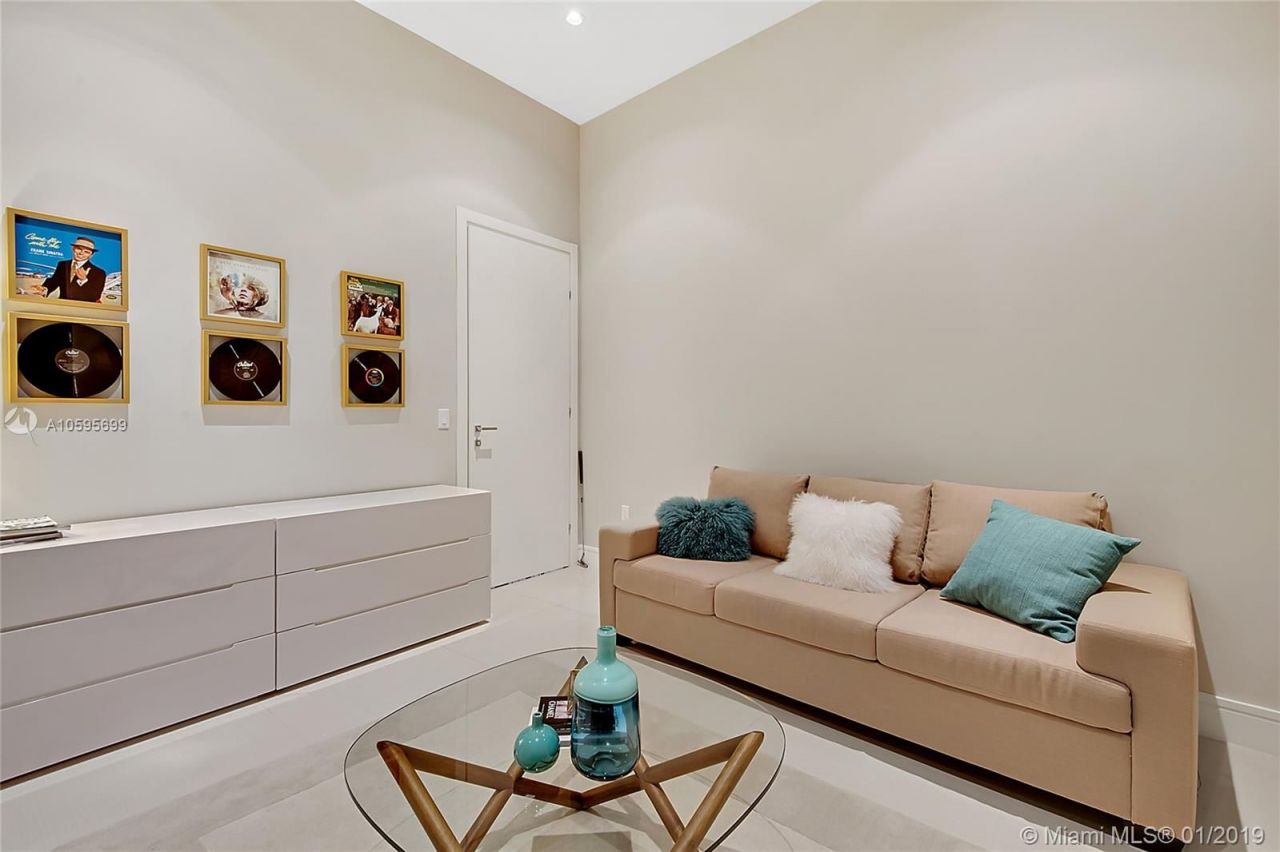 Townhouse a Miami, USA, 170 m² - foto 8