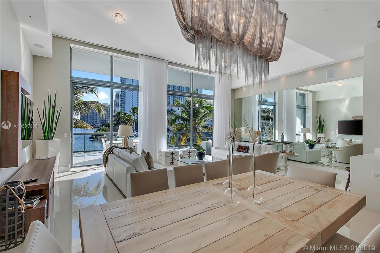 Townhouse a Miami, USA, 170 m² - foto 16