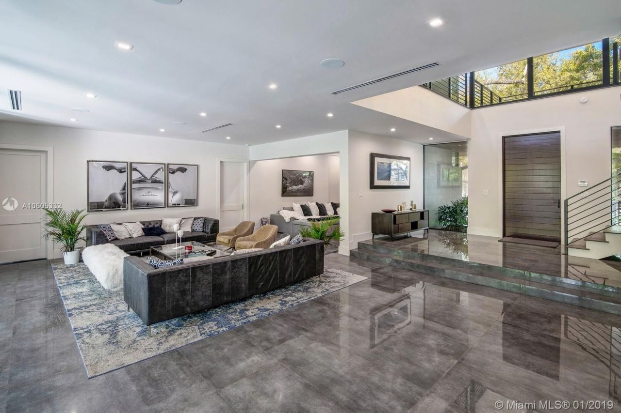 Villa en Miami, Estados Unidos, 600 m² - imagen 3