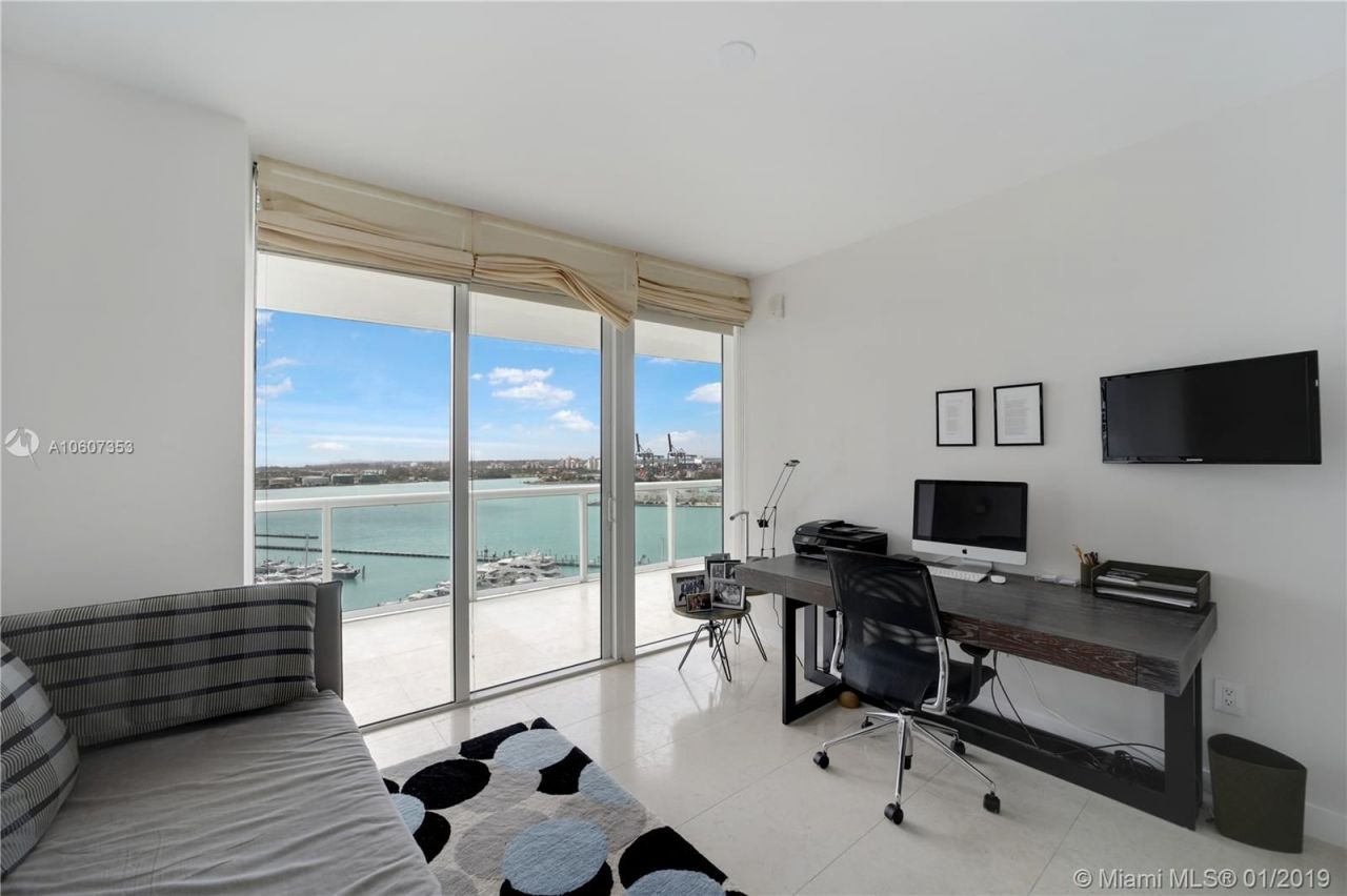 Piso en Miami, Estados Unidos, 350 m² - imagen 6