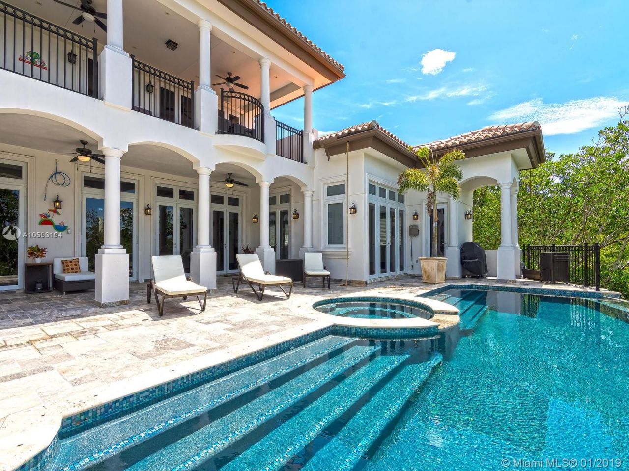 Villa in Miami, USA, 550 m² - Foto 1