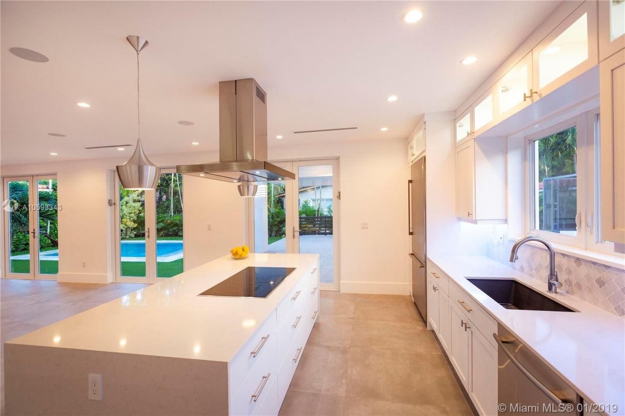 Haus in Miami, USA, 330 m² - Foto 14