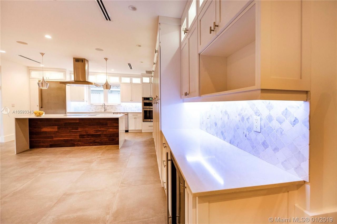 Haus in Miami, USA, 330 m² - Foto 16