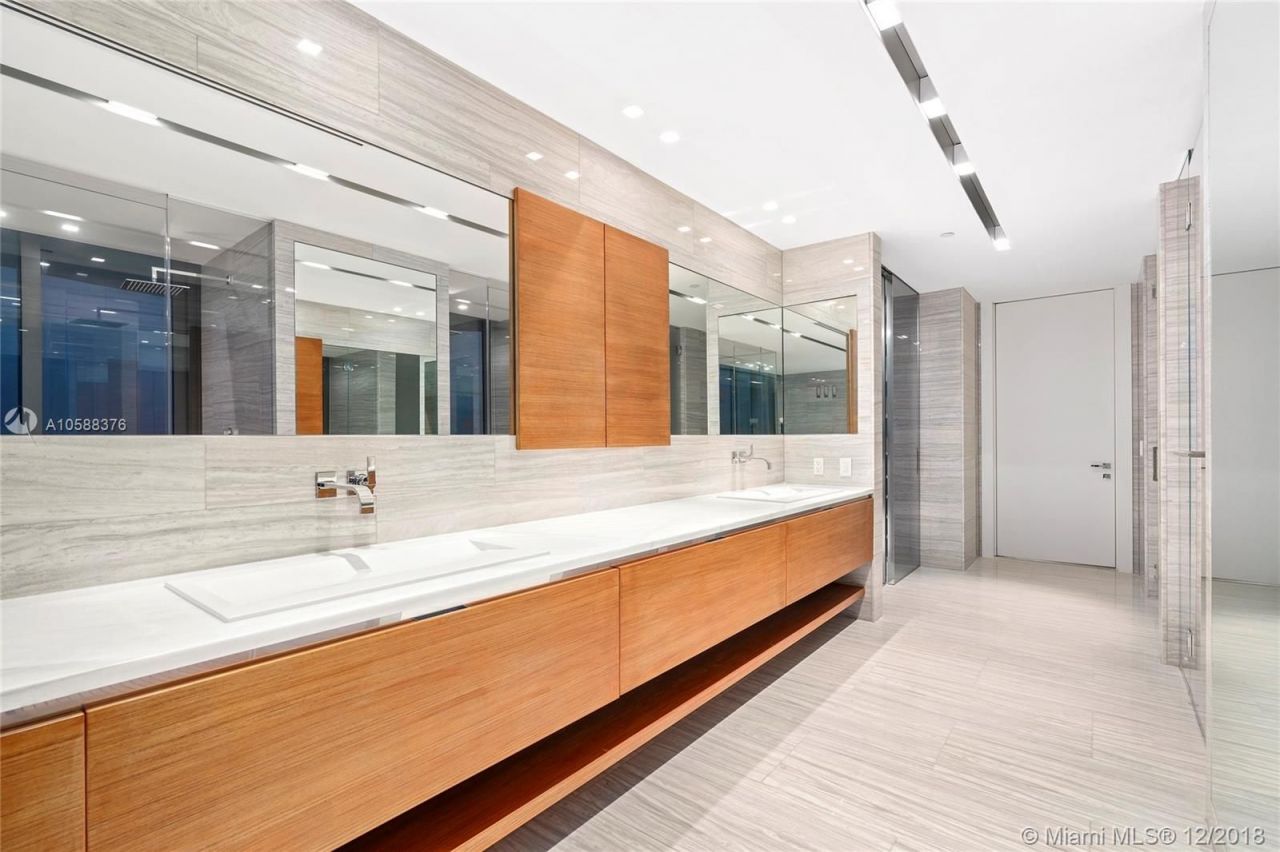 Appartement à Miami, États-Unis, 700 m² - image 8