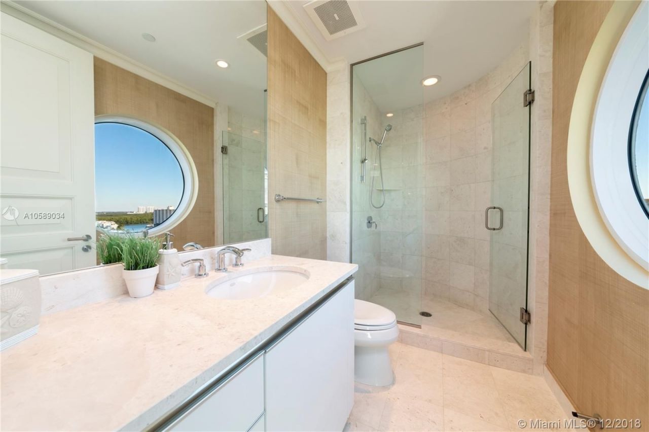 Appartement à Miami, États-Unis, 360 m² - image 8