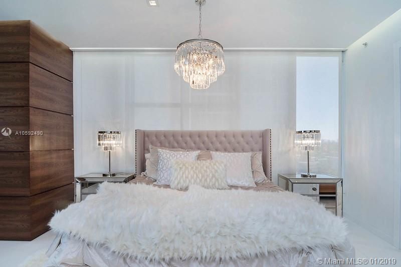 Flat in Miami, USA, 160 m² - picture 10