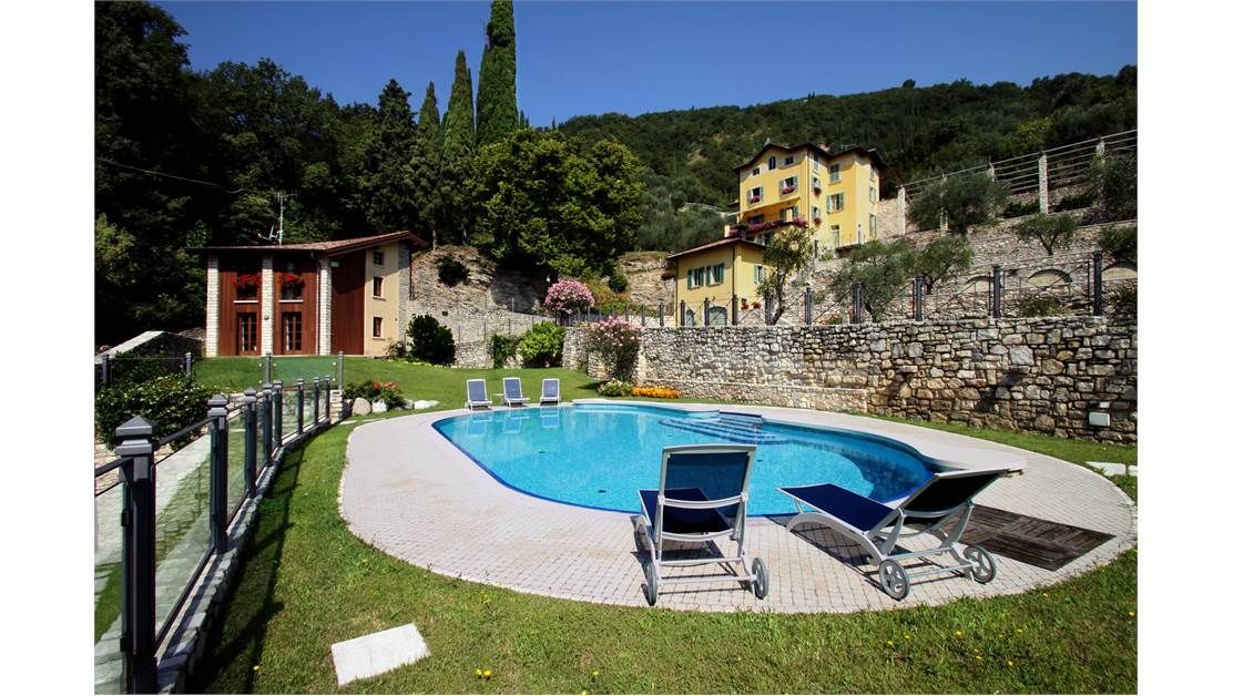 Finca por Lago de Garda, Italia, 1 000 m² - imagen 1