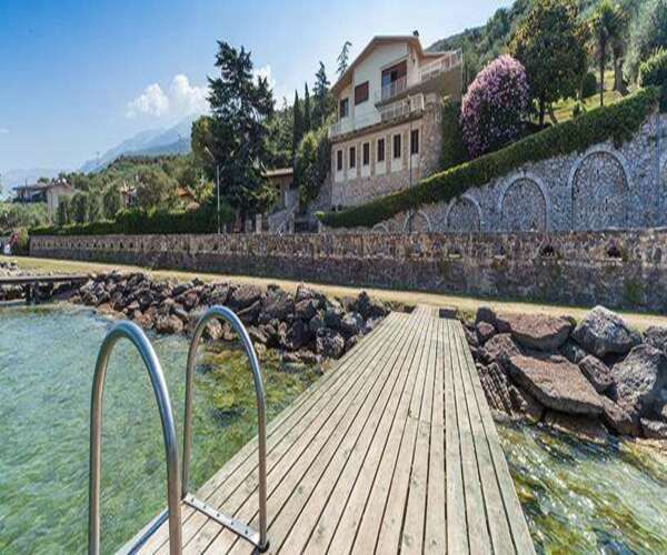 Villa in Gardasee, Italien, 375 m² - Foto 1