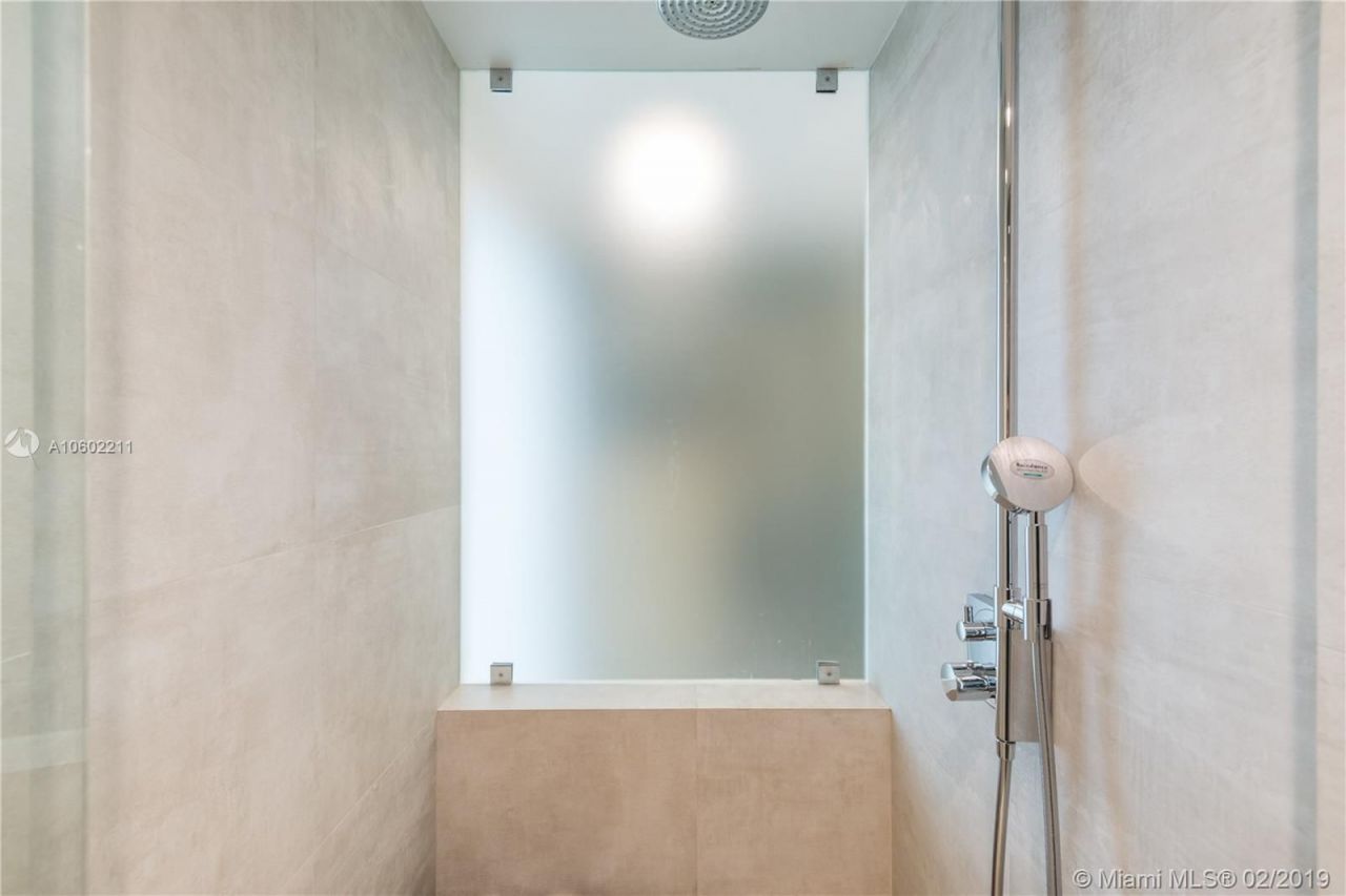 Appartamento a Miami, USA, 110 m² - foto 13