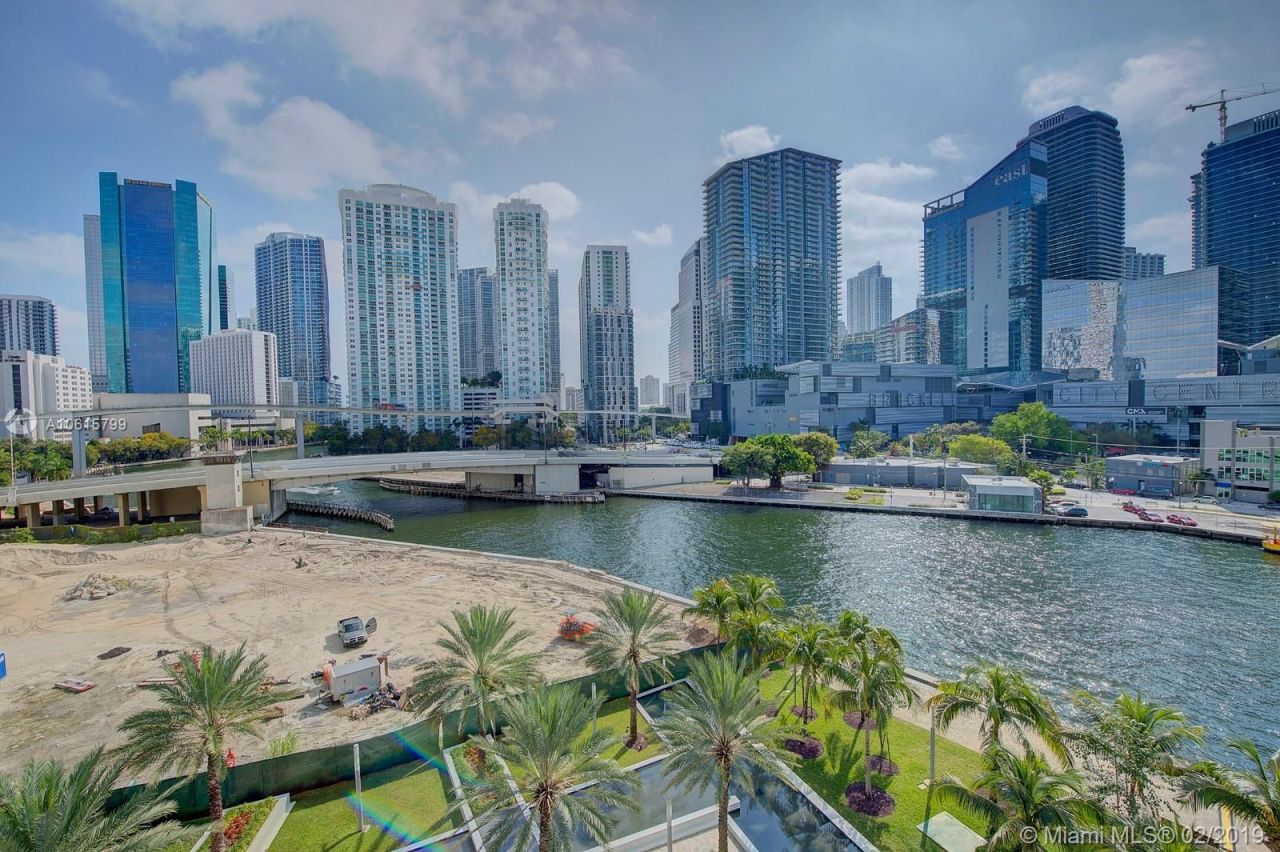 Loft en Miami, Estados Unidos, 140 m² - imagen 6