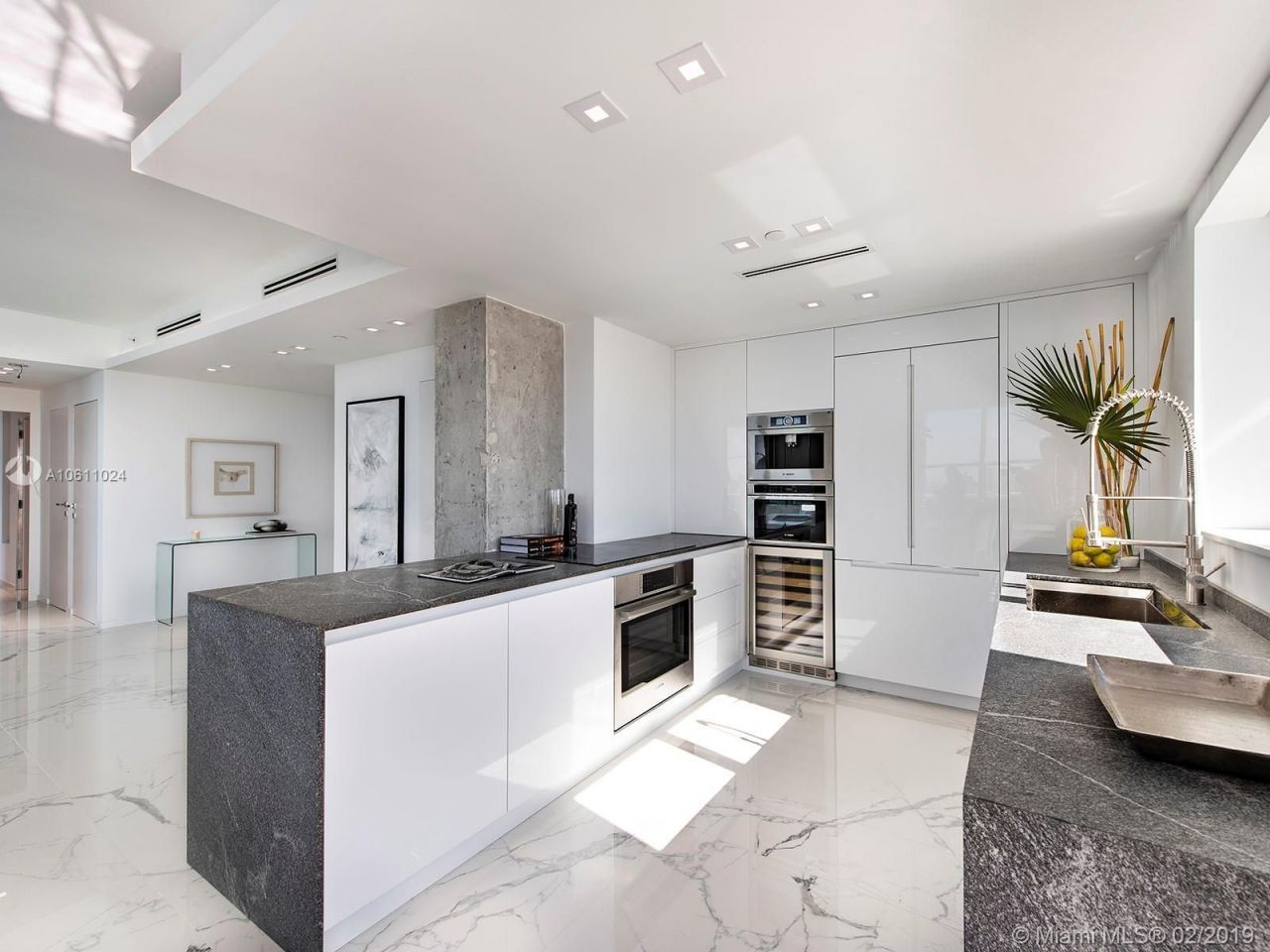 Ático en Miami, Estados Unidos, 140 m² - imagen 9