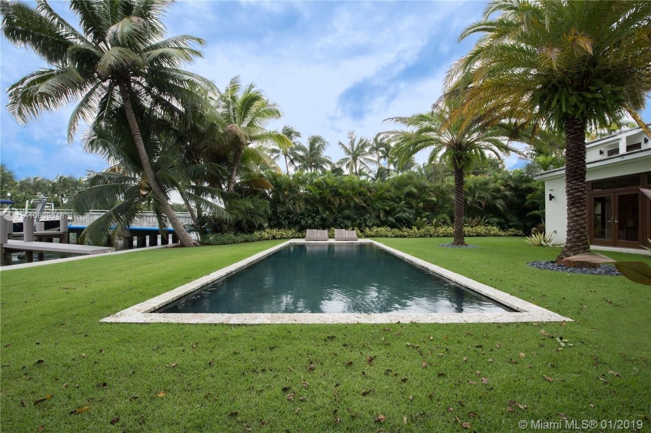 Villa in Miami, USA, 550 m² - picture 3